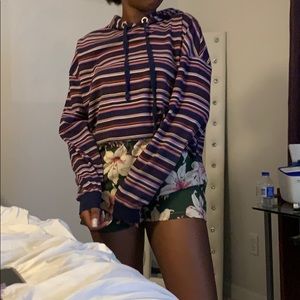 Striped cropped sweatshirt